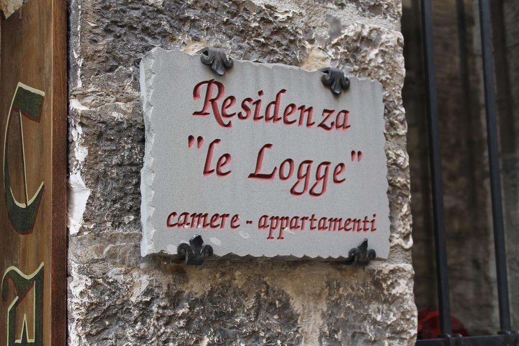 Residenza Le Logge Bed and Breakfast Gubbio Eksteriør billede