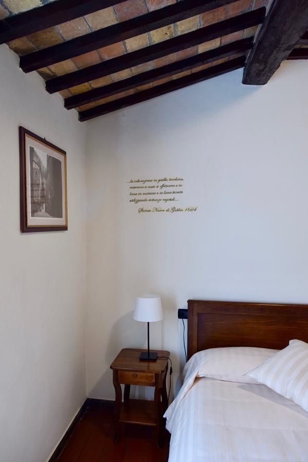 Residenza Le Logge Bed and Breakfast Gubbio Eksteriør billede